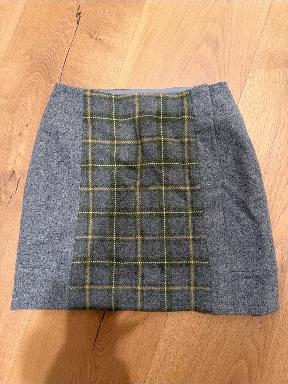Banana Republic Gray Mini Skirt with Green & Yellow Plaid Panel